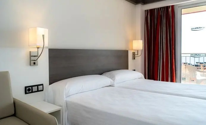 Tek Büyük Yataklı Oda, Teras (3 Adults)