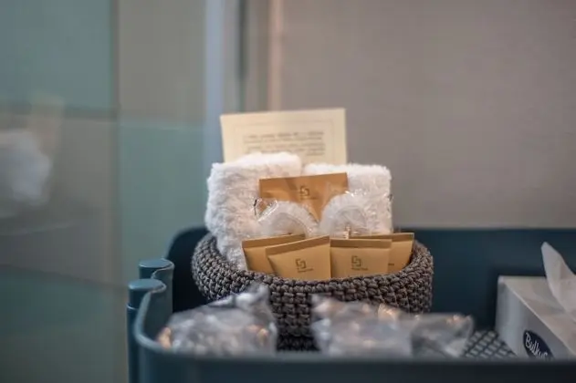 Deluxe Tek Büyük Yataklı Oda (Yellow)