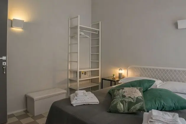 Tek Büyük Yataklı Oda, Balkon, Şehir Manzaralı (Green)