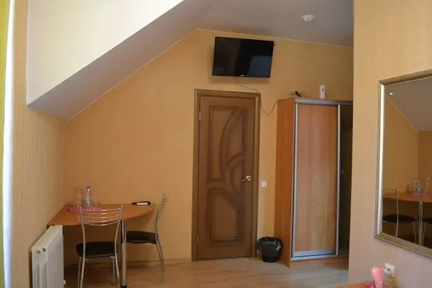 Standard Tek Büyük Yataklı Oda