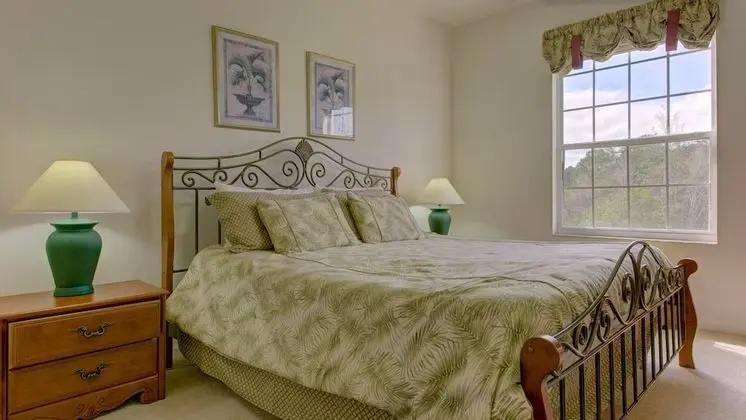Comfort 3 Bedroom Villa with Pool Access