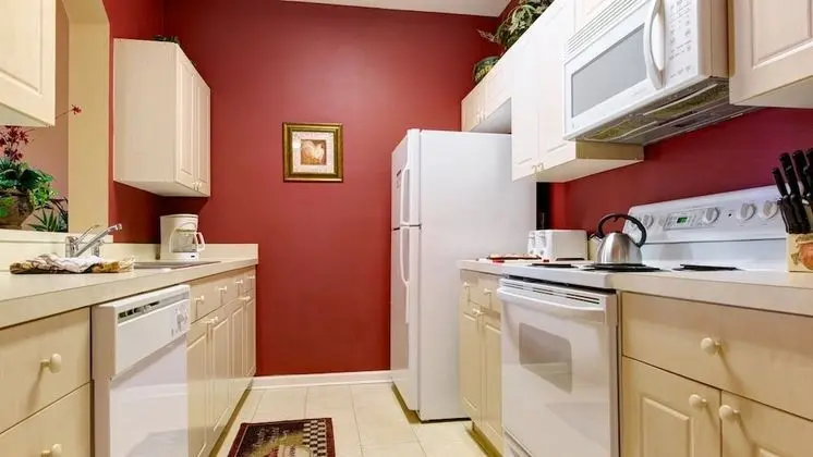 Comfort 3 Bedroom Villa with Pool Access