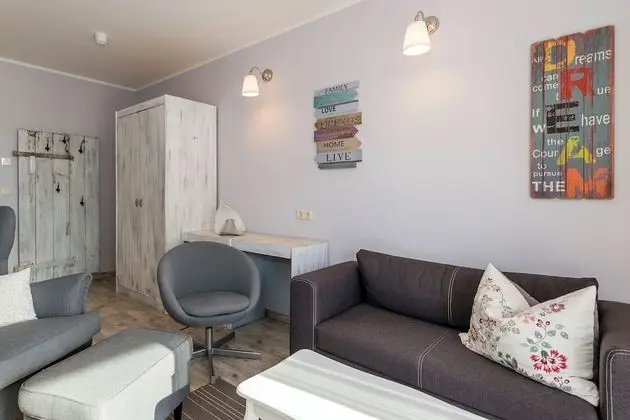 Comfort Tek Büyük Yataklı Oda, Balkon, Göl Manzaralı