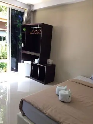 Large One Bedroom