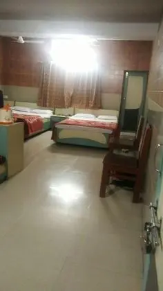 Family Tek Büyük Yataklı Oda