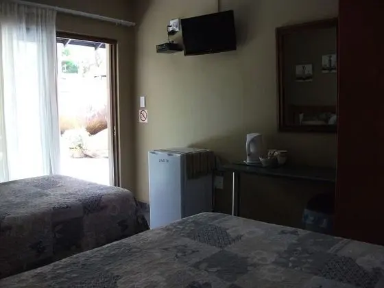 Superior İki Ayrı Yataklı Oda, Birden Çok Yatak, Sigara İçilmez, Bahçe Manzaralı (Room 2)