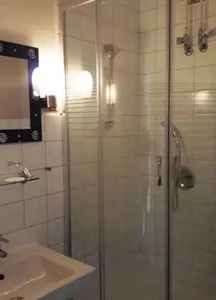 Classic Tek Büyük veya İki Ayrı Yataklı Oda