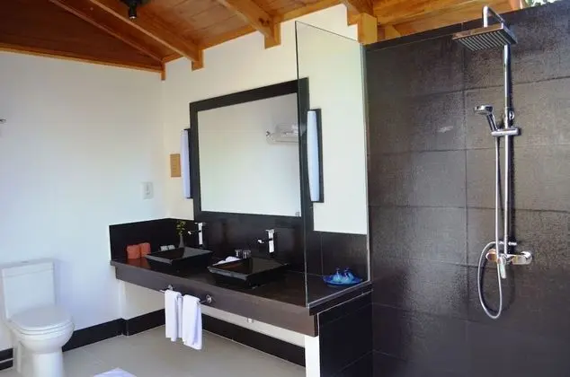 Villa, Plaj Kenarı