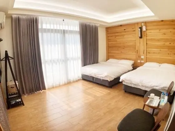 Basic Dört Kişilik Oda