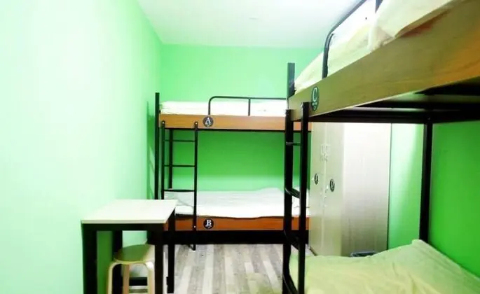 Ortak Ranzalı Oda, Sadece erkekler için
