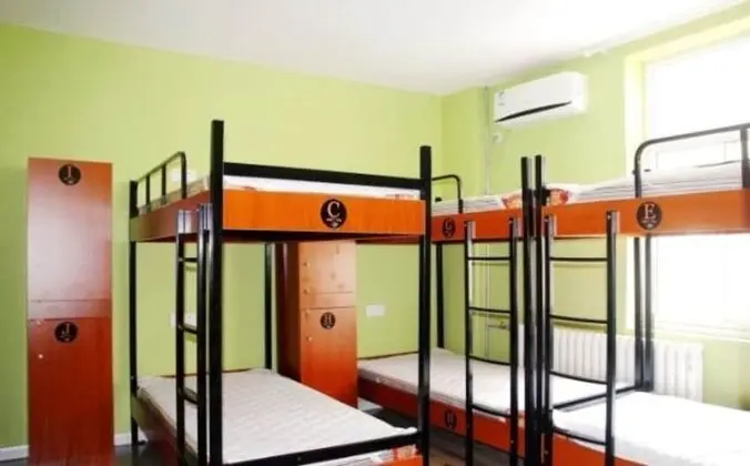 Ortak Ranzalı Oda, Sadece erkekler için