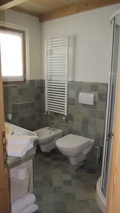 Tek Büyük veya İki Ayrı Yataklı Oda, Balkon