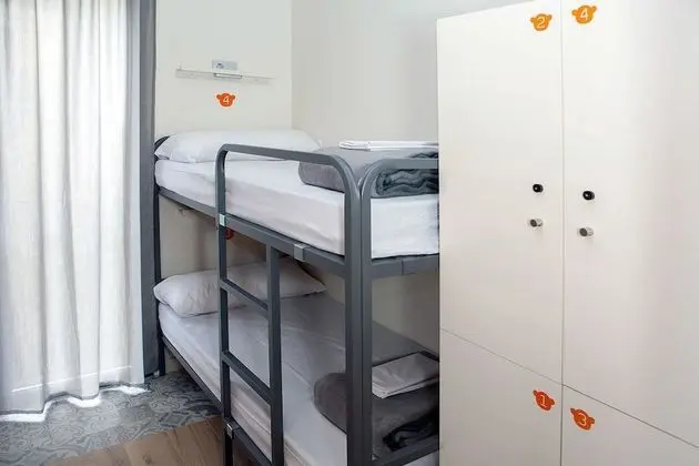 Ortak Ranzalı Oda, Karma Ranzalı Oda, Özel Banyo
