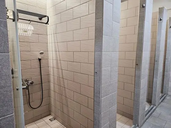 Standard Ortak Ranzalı Oda, Sadece kadınlar için (4 people)