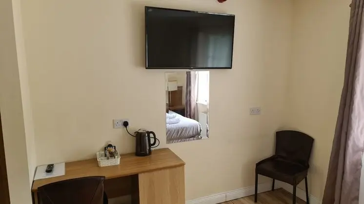 Deluxe Tek Büyük Yataklı Oda, Banyolu/Duşlu