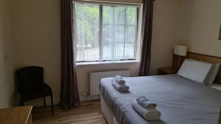 Deluxe Tek Büyük Yataklı Oda, Banyolu/Duşlu