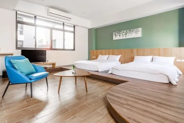 Deluxe Dört Kişilik Oda, Bahçe Manzaralı