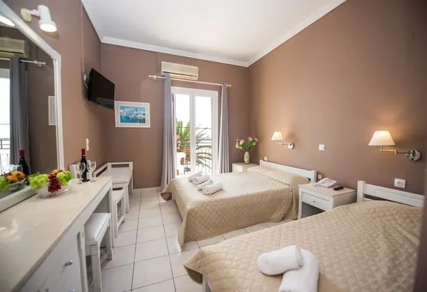 1 Çift Kişilik Veya 2 Tek Kişilik Yatak Sea View