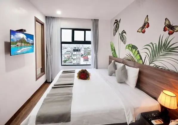 Deluxe Tek Büyük veya İki Ayrı Yataklı Oda, Özel Banyo, Şehir Manzaralı