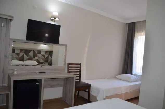 Standard Üç Kişilik Oda