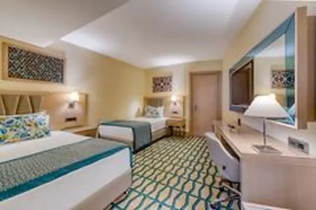 Deluxe Junior Suite