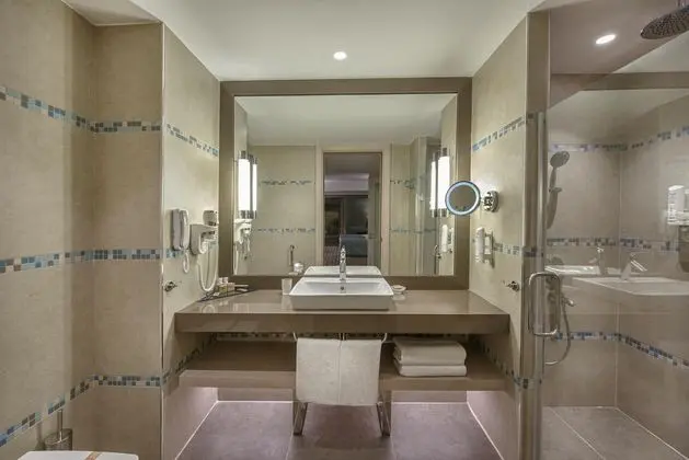 https://images.etstur.com/files/images/hotelImages/TR/50554/l/Club-Megasaray-Oda-349302.jpg