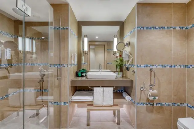 https://images.etstur.com/imgproxy/resize/2560x1440/files/images/hotelImages/etsrooms/414/Megasaray_Club_Belek_20250623152857_0.jpg