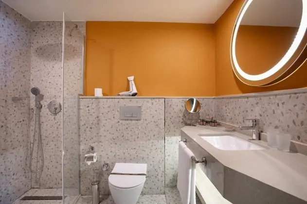 https://images.odamax.com/img/1024x768/odamax/image/upload/Megasaray_Resort_Side_202604131358104_MSRS_Terrace_Family_Room_5.jpg