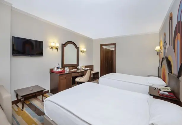 Şehir Manzaralı Deluxe Oda