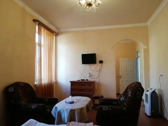 Üç Kişilik Oda