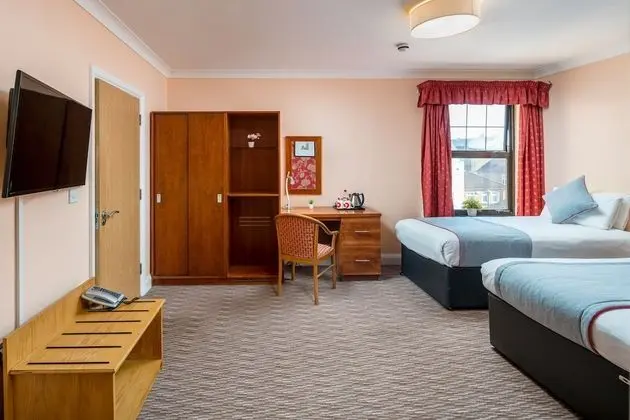Deluxe Üç Kişilik Oda