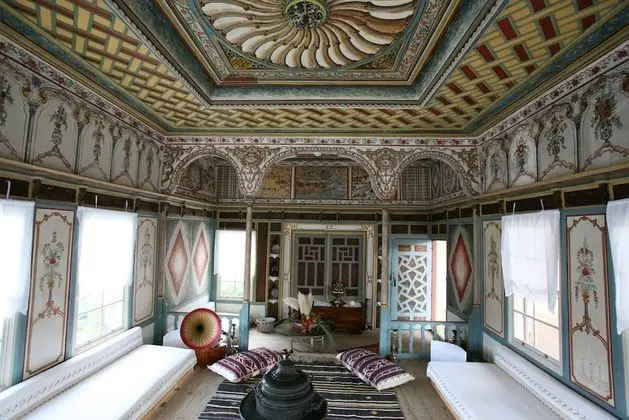 Mansion Suite