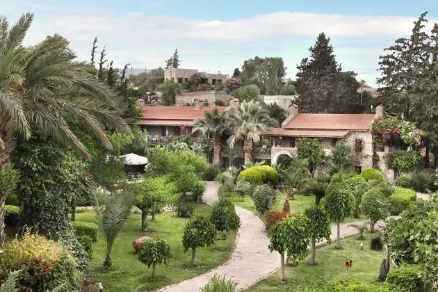 Stone House Rooms, Garden View