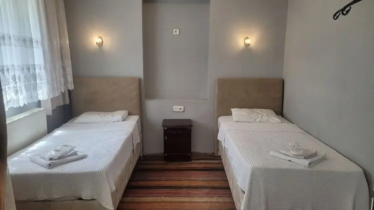 Annex Apartment (Basement)