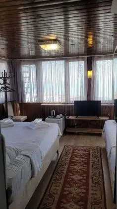 Panaromik Uc Kisilik Oda, Deniz Manzarali (450)
