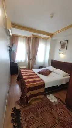 STANDARD SINGLE ROOM