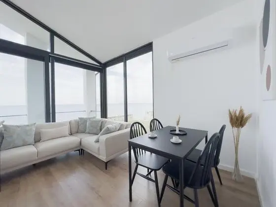 Dubleks Suit, Eşsiz Deniz Manzaralı, Balkonlu veya Fransız Balkonlu