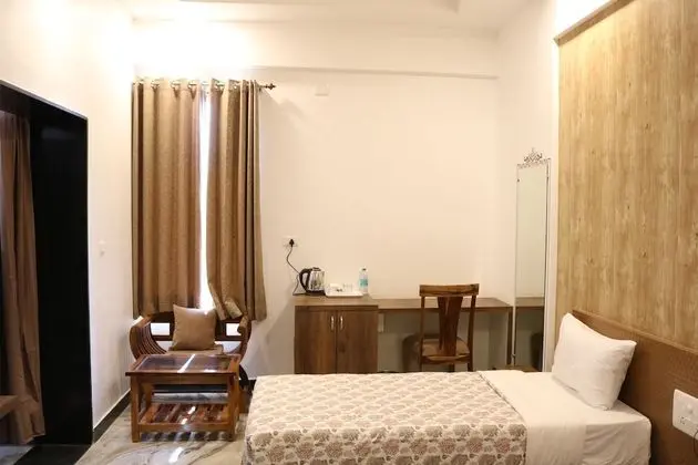 Deluxe Süit, 1 En Büyük (King) Boy Yatak, Engellilere Uygun, Şehir Manzaralı
