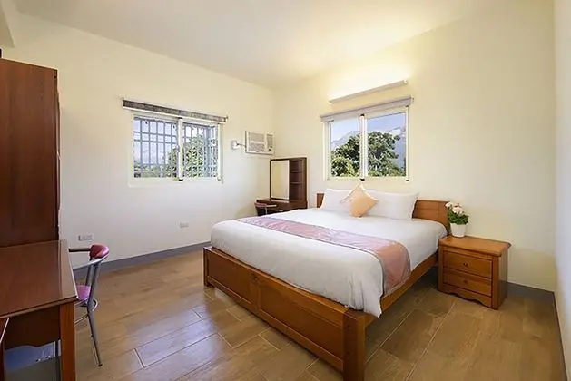 Honeymoon Tek Büyük Yataklı Oda