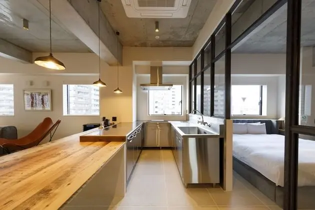 Çatı Katı Süiti (Penthouse) (Mei)