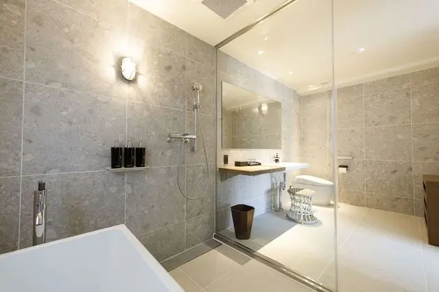 Çatı Katı Süiti (Penthouse) (Mei)