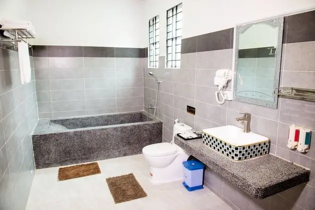 Deluxe Tek Büyük Yataklı Oda, Balkon (Free Pickup)