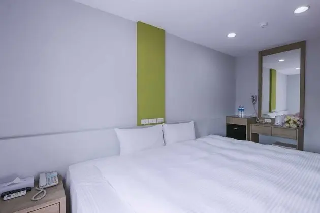 Comfort Tek Büyük Yataklı Oda
