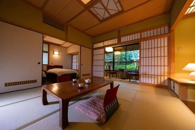 Traditional Oda, Sigara İçilmez, Ek Bina (Japanese-Western with OpenAir bath)