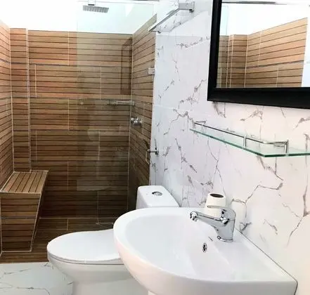 Üç Kişilik Oda, Veranda, Bahçe Manzaralı