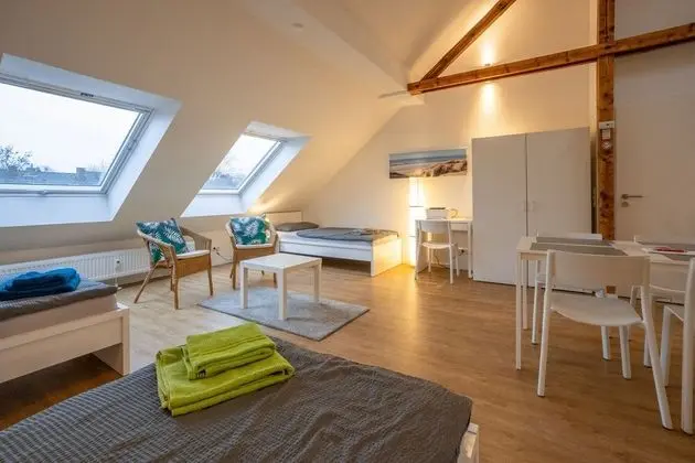 Stüdyo (Wohnung 1)