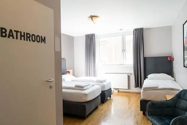 Private Triple Ensuite