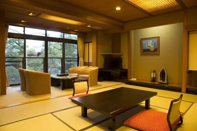 Traditional Oda, Bahçe Manzaralı (Standard Japanese Style)