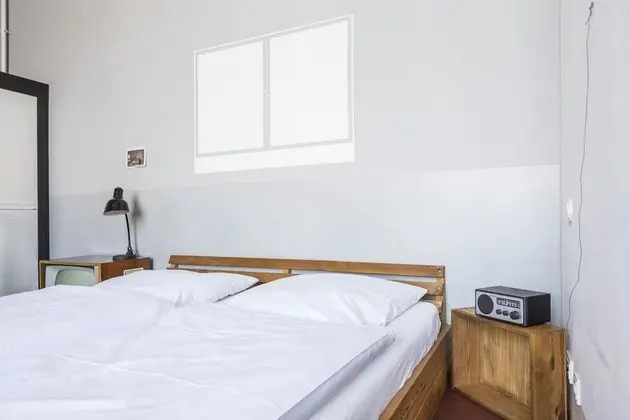 Design Apart Daire, 1 Büyük (Queen) Boy Yatak, Küçük Mutfak (#4)