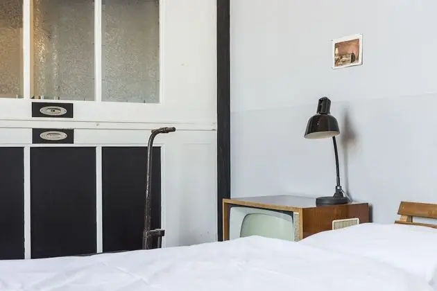 Design Apart Daire, 1 Büyük (Queen) Boy Yatak, Küçük Mutfak (#4)